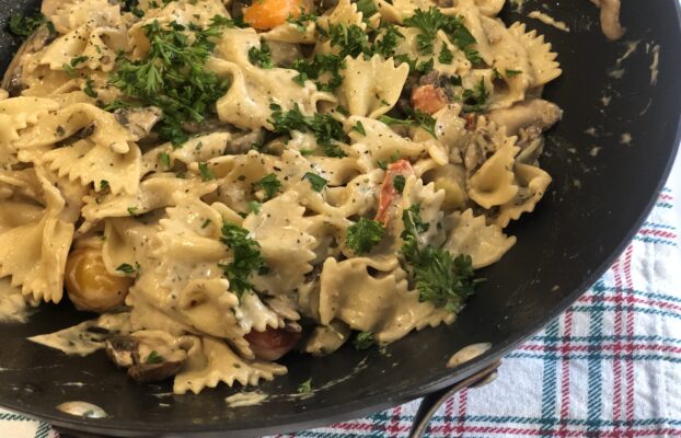 Basil Tahini Mushroom Pasta