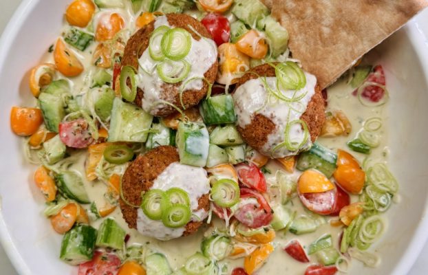 Creamy Tahini Salad Recipe